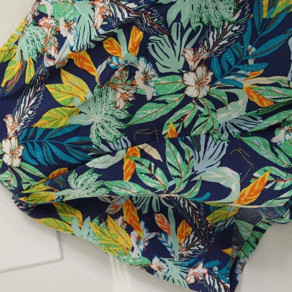 BeBop Blue Leaf print Romper, NWOT - Picture 2 of 3